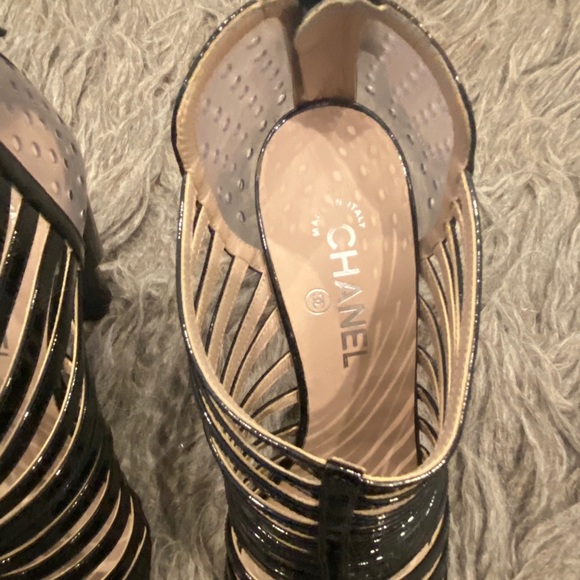 RARE AUTH CHANEL BLACK CAGE HEELS SZ 41/ US 11 - Picture 13 of 14